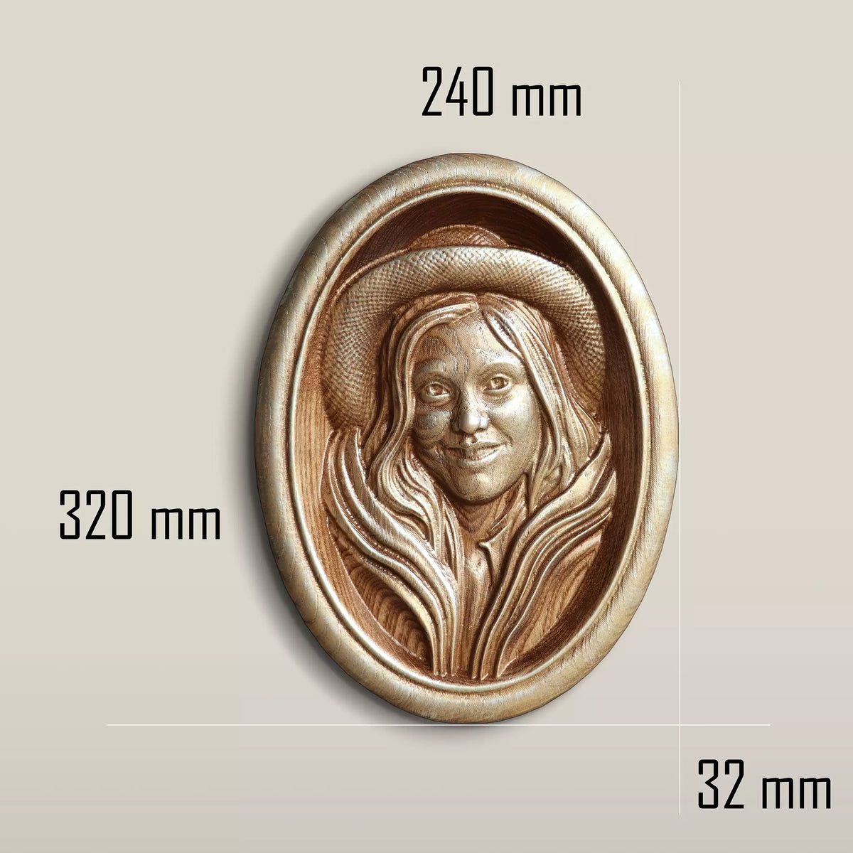Dimension drawing of the large portrait in the patina finish: 320 mm high, 240 mm wide, 32 mm deep